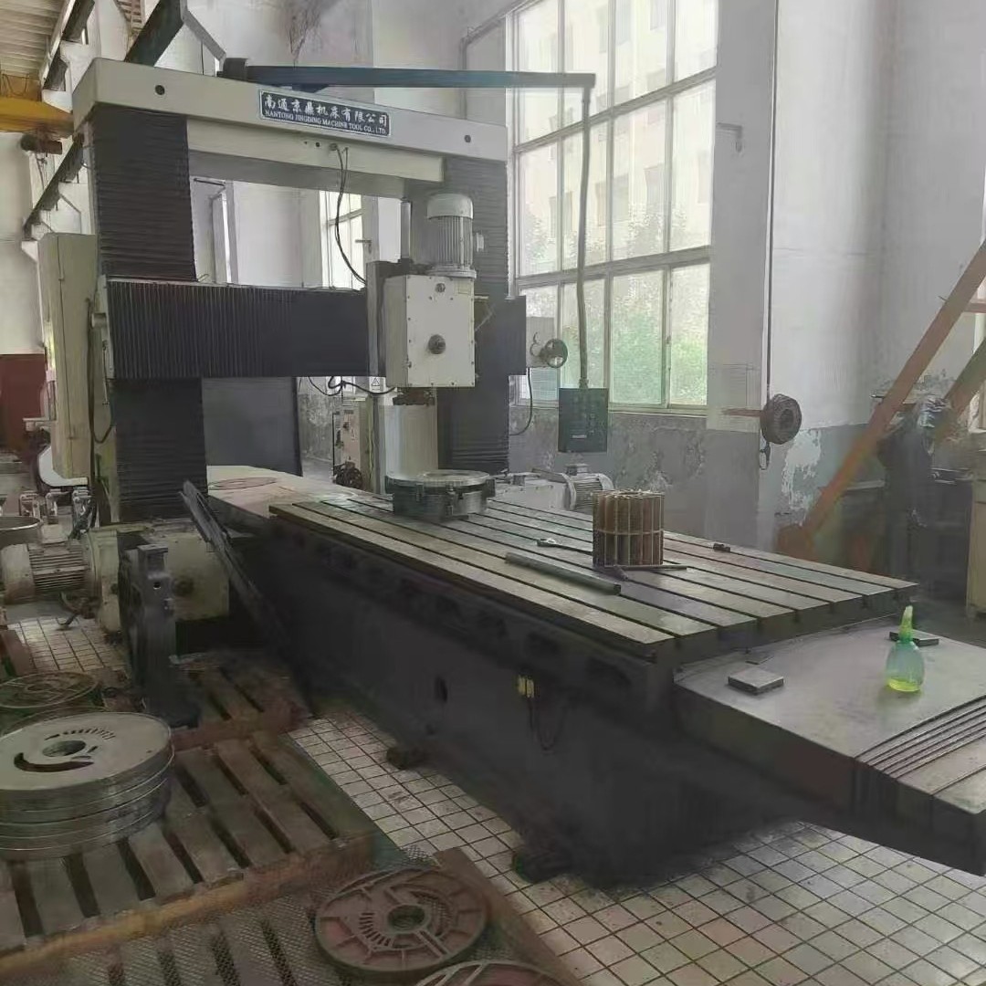 出售二手京鼎X2012T龙门铣床工作台长度3米主轴转速526