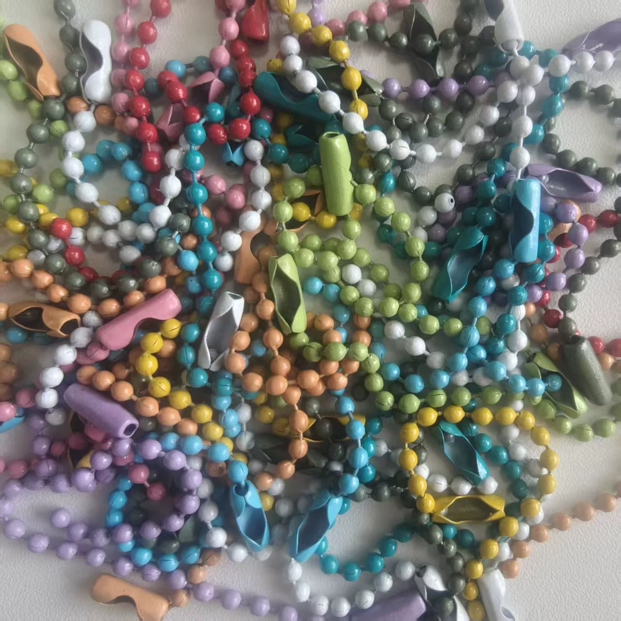 UV pendant, keychain, creative toy, science and technology