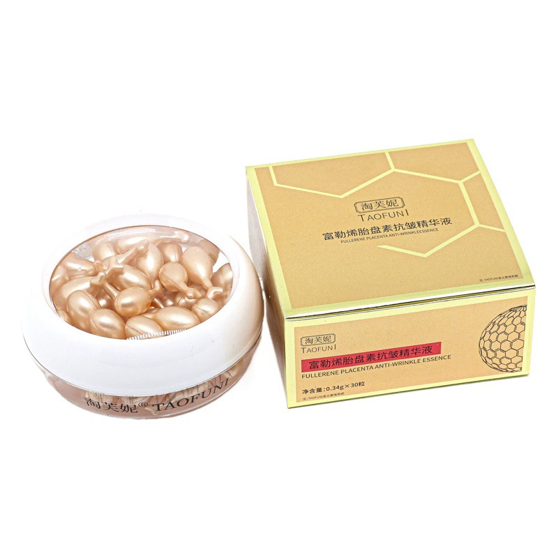 Фуллереновая плацентная сыворотка увлажняла и покрыта маслом для лица.