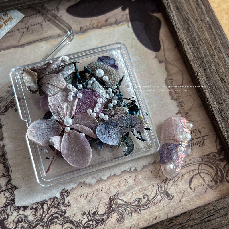 Trendy pearl and dried flower nail art decorations, Japanese ins-style oil painting color scheme, natural leaf vein nail decorations wholesale Trendy pearl and dried flower nail art decorations, Japanese ins-style oil painting color scheme, natural leaf vein nail decorations wholesale