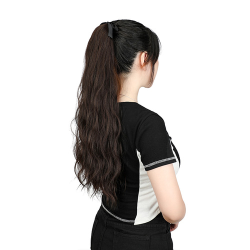 Women's ponytail wig, strap-style, seamless, realistic imitation ponytail with wavy long hair—natural-looking, long curly hair extensions, in stock at the factory.