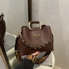 跨境女包2025新款潮水桶包韩版时尚简约单肩包女链条通勤手提包