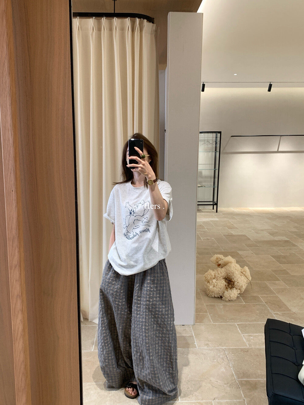 Áo thun nữ cổ tròn in họa tiết hoạt hình dễ thương phong cách Hàn Quốc — Xám trắng chi tiết 27