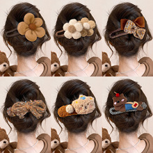 秋冬毛绒奶咖色花朵鸭嘴夹女2025新款大号发夹后脑勺盘发抓夹头饰