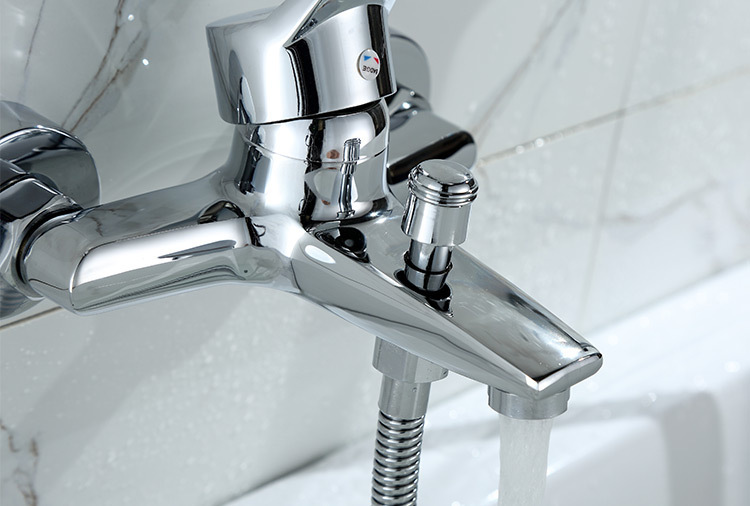 All-copper mixed water valve, hot and cold water faucet, concealed bathroom three-switch, bathtub, shower head, double-opening set, shower faucet Item Picture