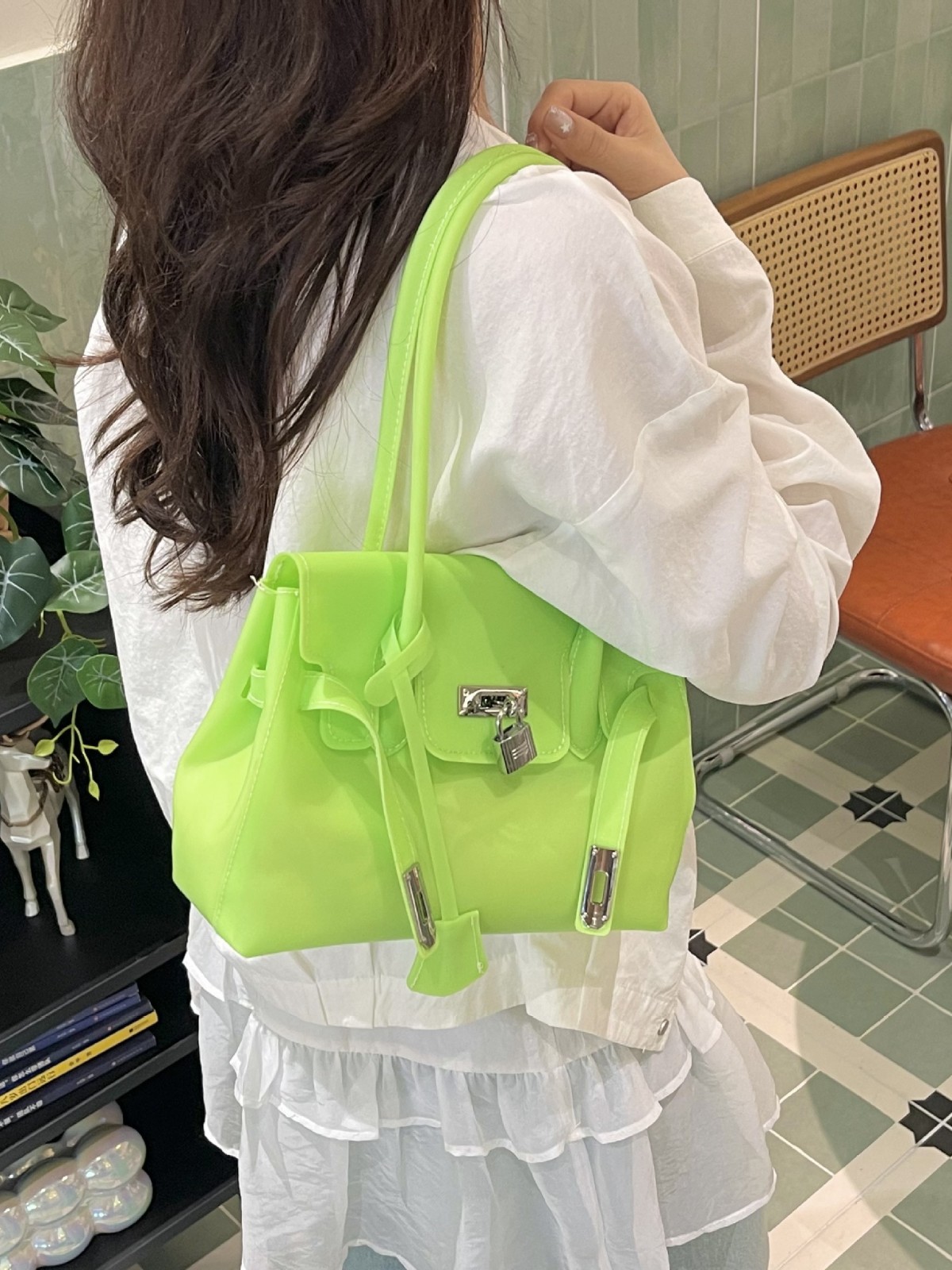 Bolsa de gelatina de gran capacidad para mujeres verano de 2026 nueva moda de dopamina Kelly bolso de moda coreano bolso de tote