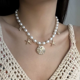 项链;手链;耳环