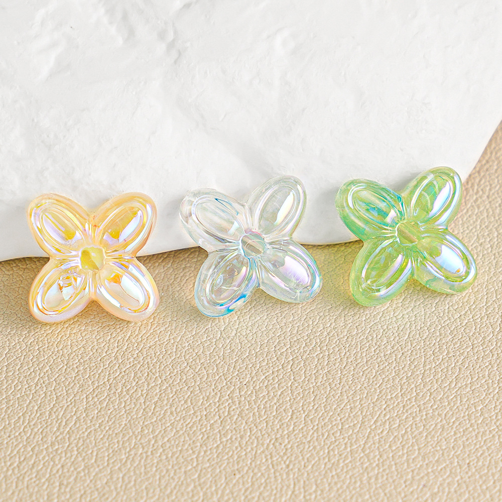 Cadena para teléfono móvil con cuentas de trébol de cuatro hojas transparente Heidi Cloud, cuentas sueltas para pulseras DIY, accesorios, piezas pequeñas, lote suelto de ABS