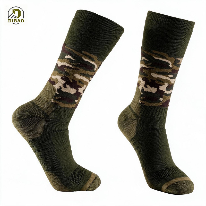 Outdoor wear-resistant camouflage socks, tactical training olive green boot socks, manufacturer wholesale customization