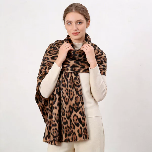 70 Leopard Print Foreign Trade Cross-Border Live Broadcast New Autumn and Winter Skin-Friendly Warm Faux Cashmere Printed Scarf Versatile Shawl