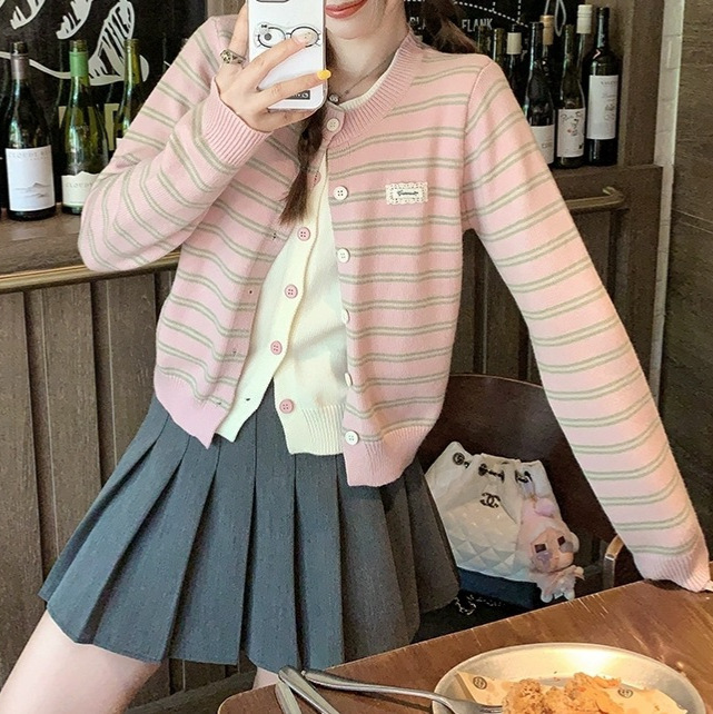 假两件条纹针织开衫学院风女秋季设计感小众别致上衣百褶裙两件套|undefined