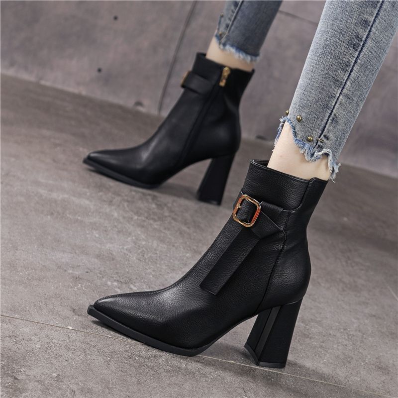 尖头粗跟马丁靴冬2025年新款短筒瘦瘦靴薄款侧拉链加绒高跟短靴女