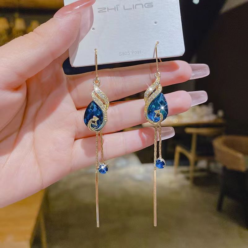 Elegant fashionable retro blue universal extra-long earrings