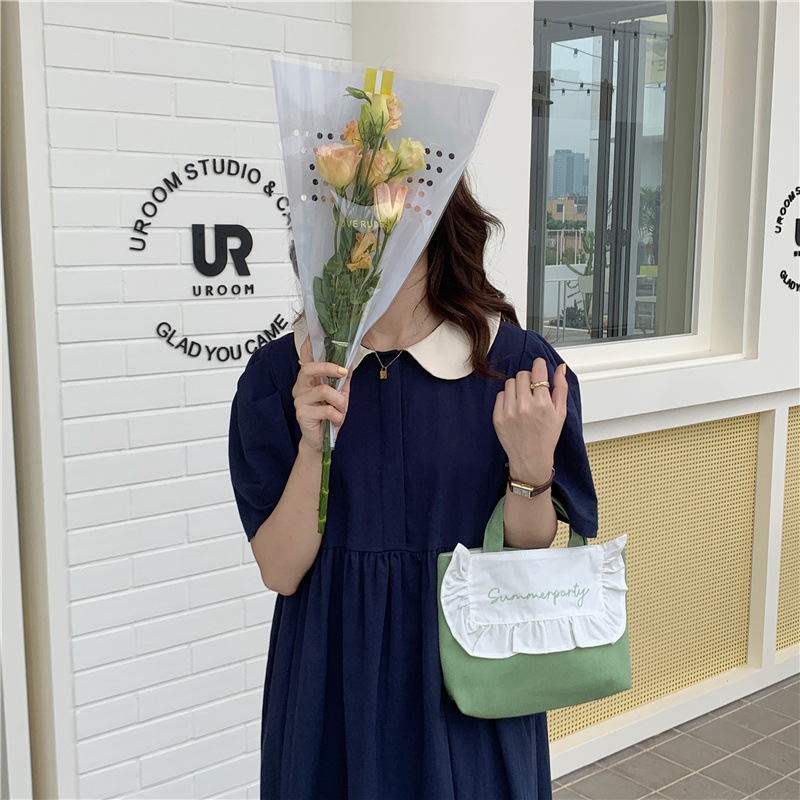 1441 Japanese and Korean chic Sweet ruffled bento Bag, Fresh embroidered hand-held small cloth bag, girl student bag wholesale details Picture