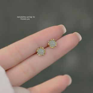 [30 days hot 1138 pieces] Hetian jade earrings female 2023 explosion earrings high sense ear hole jade prevention