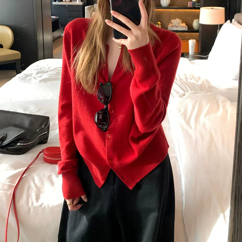 Red Knitted Cardigan for Women in Autumn and Winter Korean Style Slim Fit Soft Waxy Lazy Short Sweater Bottoming Jacket