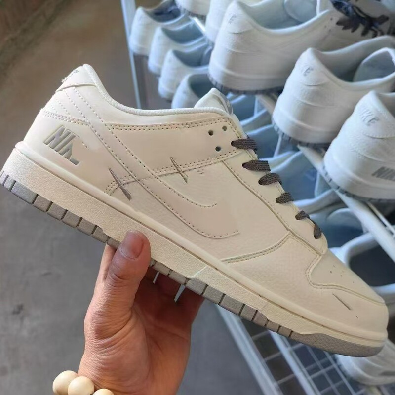 Putian Pure Original Dunk Multi-Swoosh Collaboration Retro Trendy Shoes Skateboard Casual Sb Unisex Versatile Sports Trendy Shoes Running Shoes Putian Pure Original Dunk Multi-Swoosh Collaboration Retro Trendy Shoes Skateboard Casual Sb Unisex Versatile Sports Trendy Shoes Running Shoes