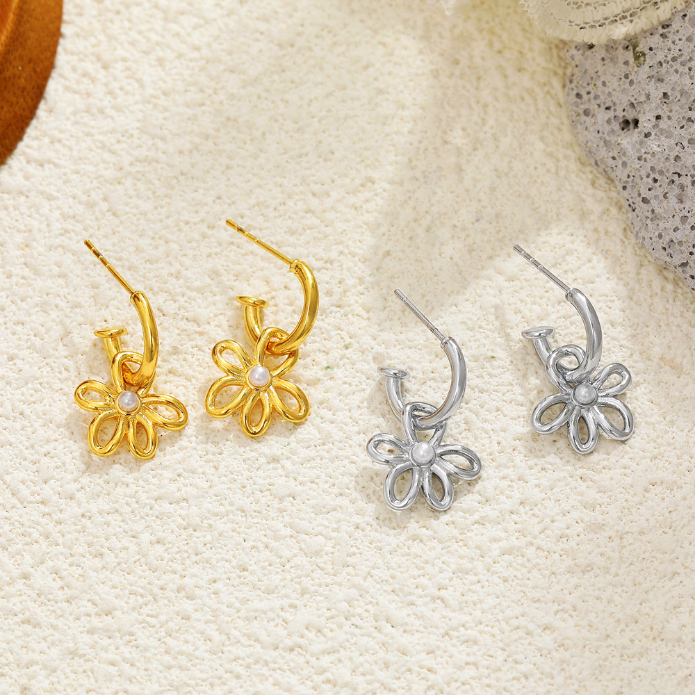 18K金镂空珍珠花朵耳钉 ins风小众设计感耳饰百搭可拆卸 花朵耳环