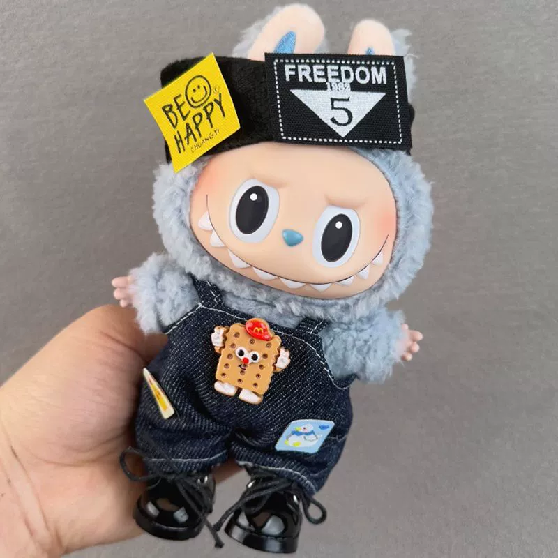 Детская одежда Labubu 17cm летняя шапка первого, второго и третьего поколения с плюшевой куклой и резиновым лицом