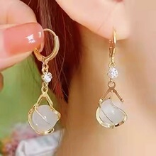 心之所向耳环女2024新款潮洋气韩国网红气质圆脸休闲猫眼石耳饰品
