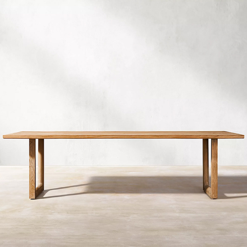 Mesas y sillas de madera maciza Patio al aire libre Mesa de comedor nórdica Sillas Villa al aire libre Hotel Combinación de muebles simples de teca vieja