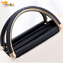 ��D�����������������\�Ͻ�����Ů������Ƥ�ѱ�������A�ְ�