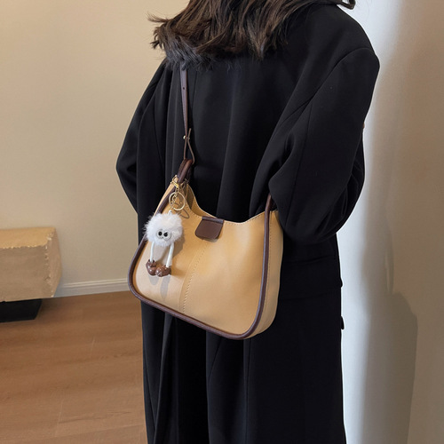 Casual Fashion Shoulder Bag Women's Winter New Trendy Simple Casual Shoulder Underarm Bag Large Capacity Tote Bag
