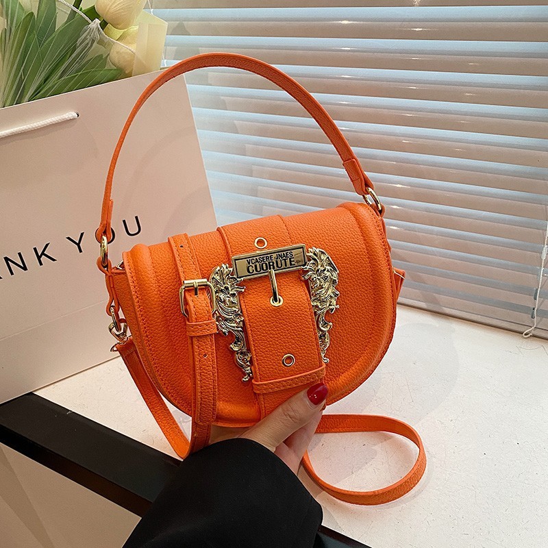 新しい卸売レトロ女性バッグpu質感半円鞍バッグ女性バッグシンプルなシングルバッグ|undefined