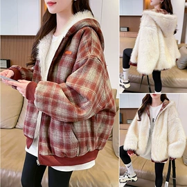 连衣裙;棉衣;羽绒服