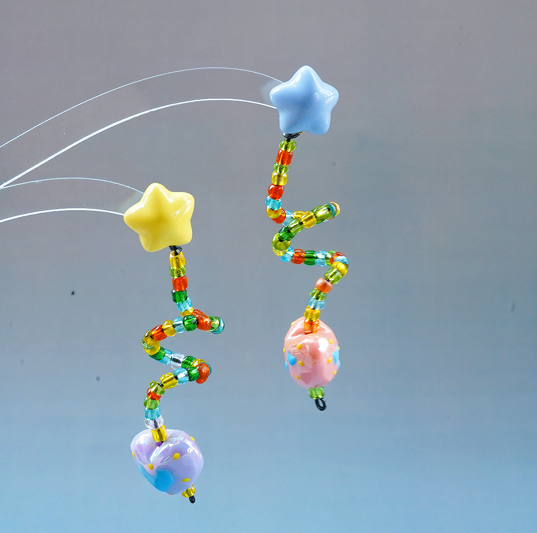 1 Pair Sweet Star Water Droplets Heart Shape Plastic Resin Drop Earrings display picture 4
