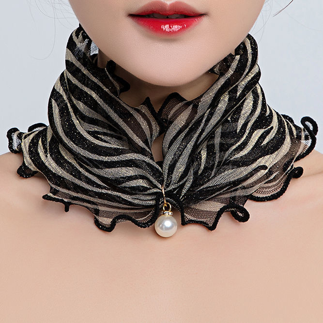 Кулон с искусственным жемчугом и полосками зебры