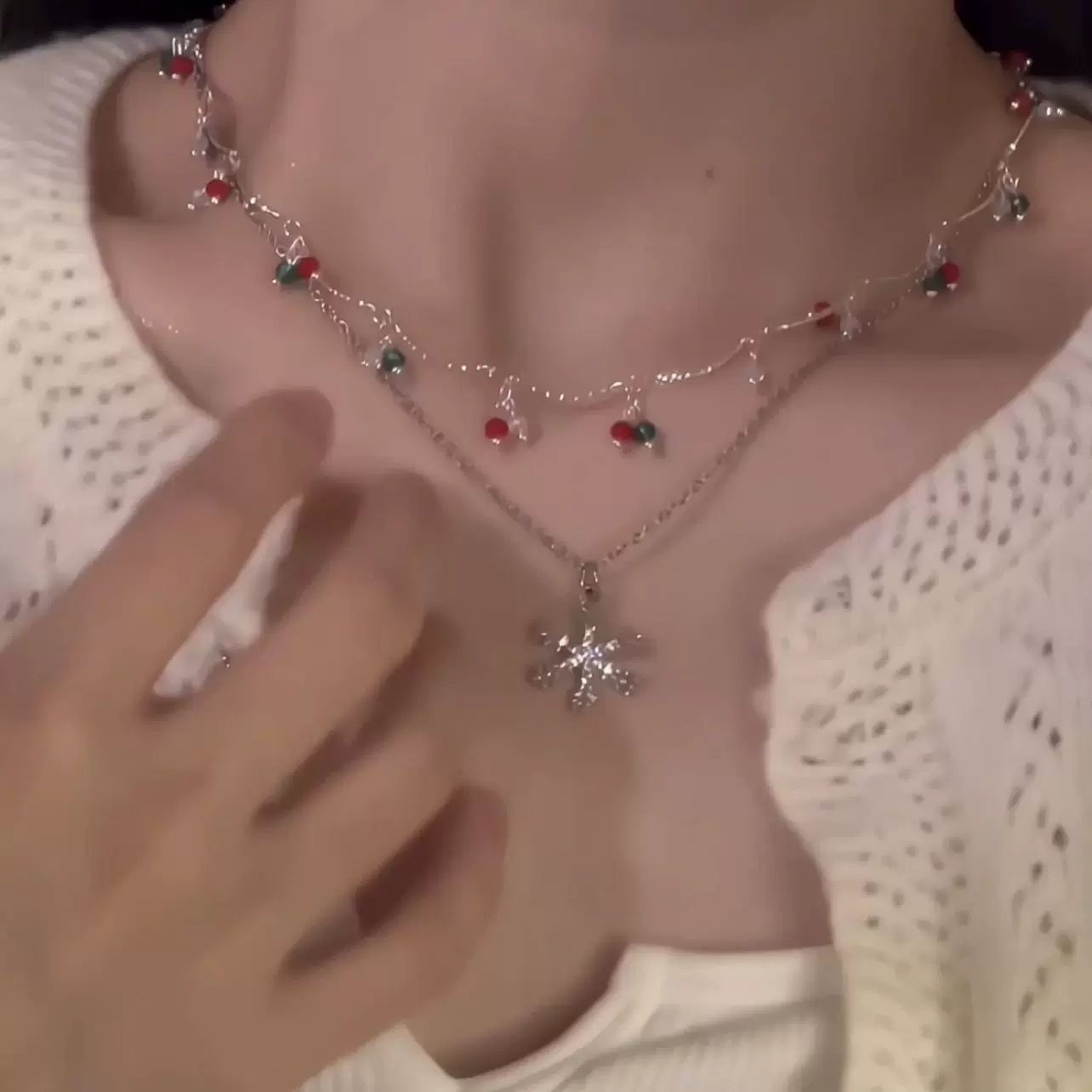 超仙雪花锆石项链女秋冬高级感轻奢小众毛衣链2024新款潮网红配饰