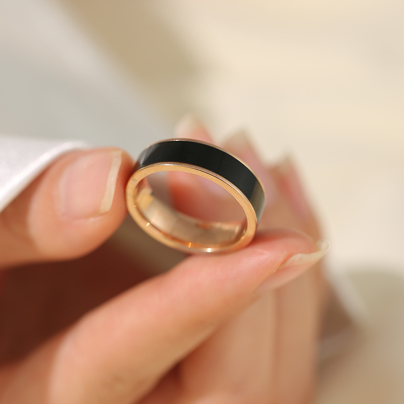 8g Weight 0.01µm Gold Plating Thickness Casual Simple Style Round Stainless Steel Polishing Epoxy Plating Rings