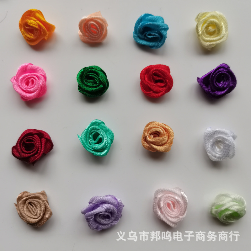 现货1.5cm迷你型小手工丝带玫瑰花头diy发饰 缎带装饰花朵约500朵