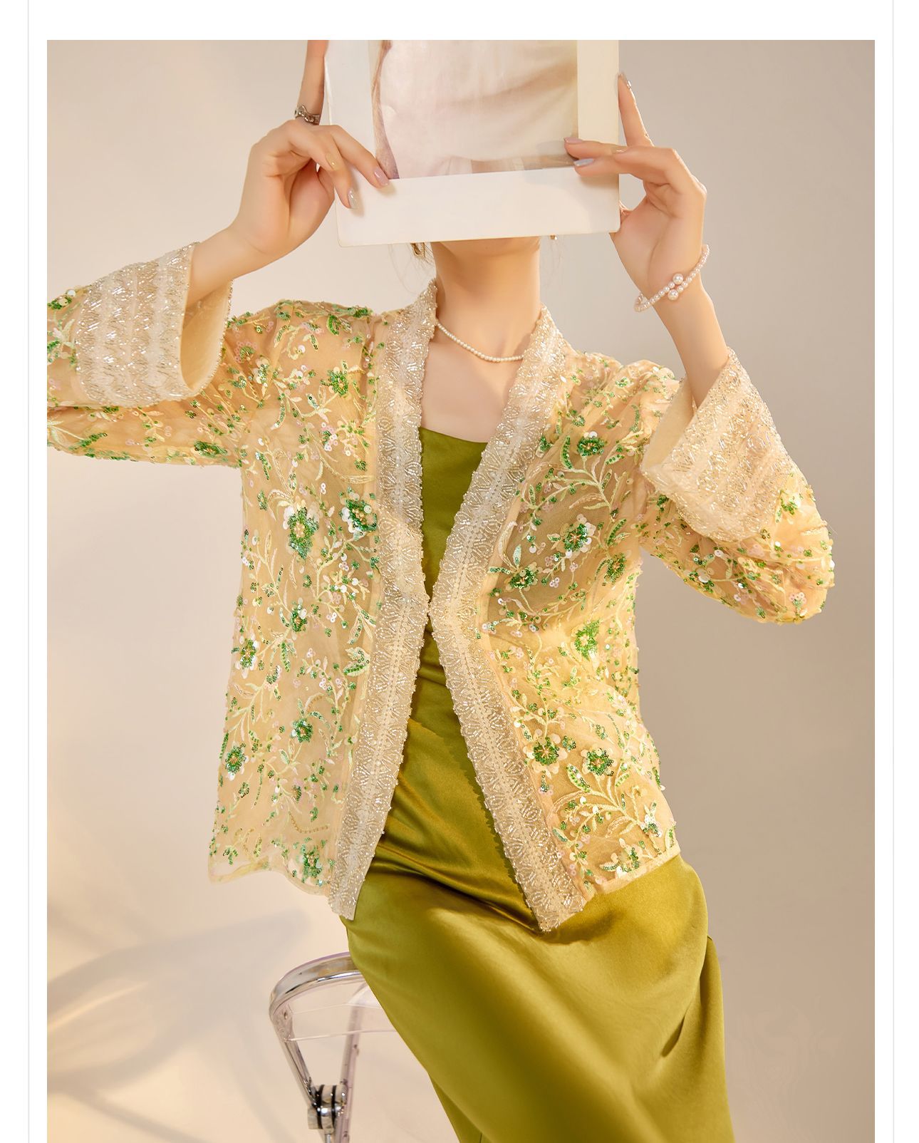 Đầm maxi acetate cao cấp phong cách Trung Hoa mới, kèm áo khoác thêu hạt đa năng N4020 — Váy hai dây, Áo khoác chi tiết 8