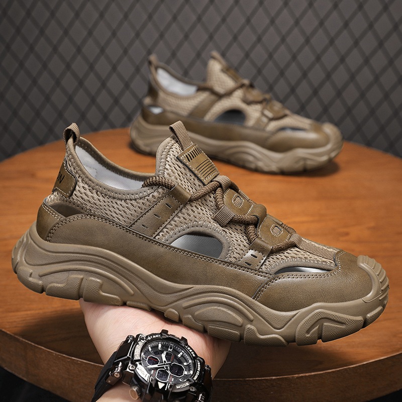 Zapatos de hombre Baotou verano 2025 nuevos zapatos deportivos al aire libre huecos y transpirables para hombres sandalias de vadeo casuales para hombres