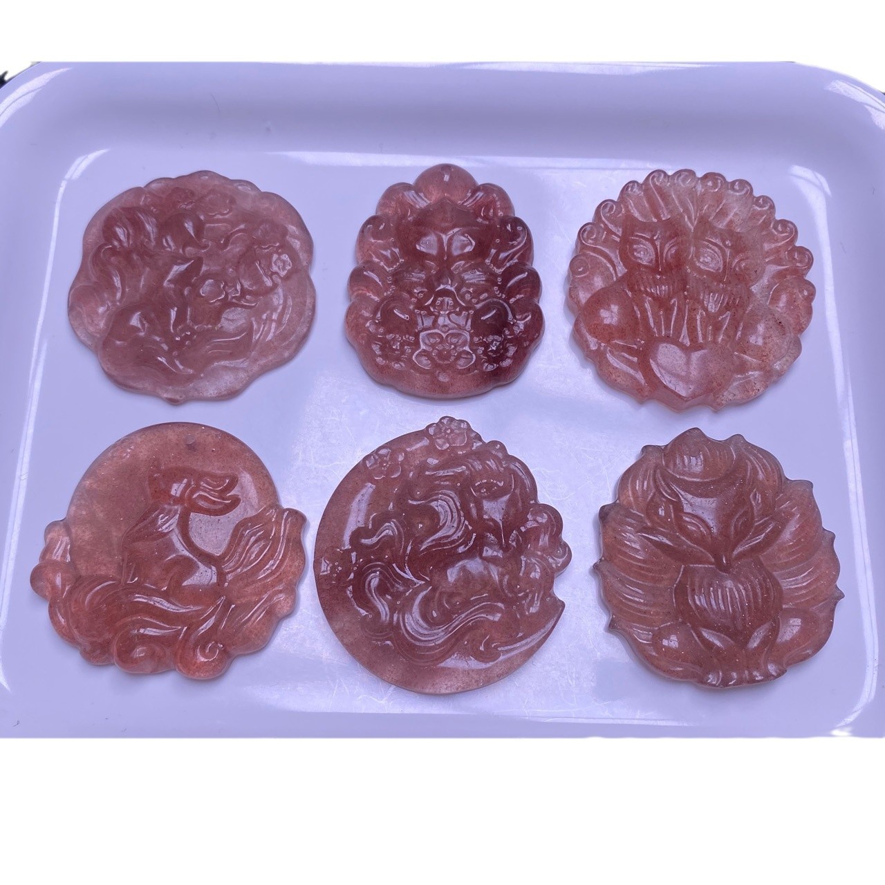 批发天然红草莓晶狐狸牌子吊坠 草莓晶九尾狐吊坠 款式多流行热销