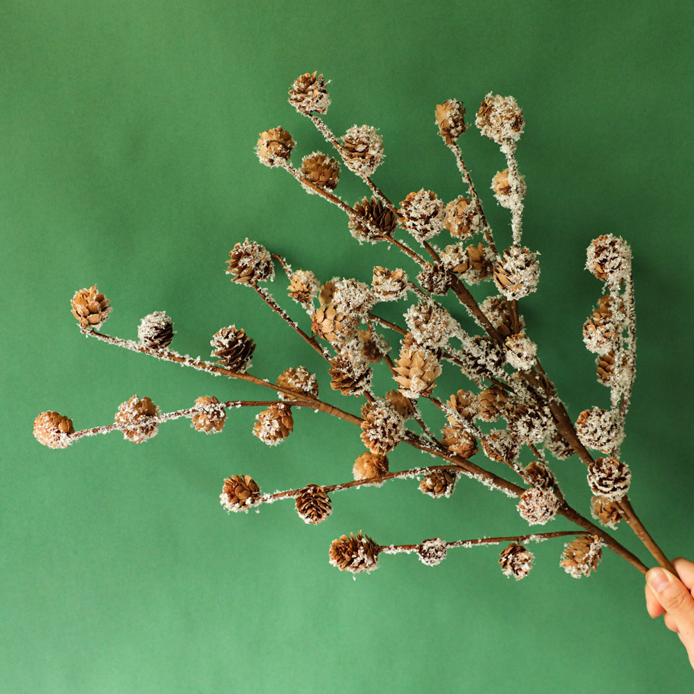 聖誕撒雪松果廠家跨境家居裝飾INS風批發婚慶假花仿真花MW61205