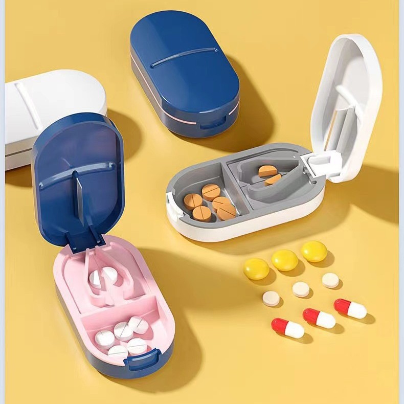 Portable Pill Cutter, Quarter-Sized Plastic Multifunctional Small Pill Box, Household Moisture-Proof Portable Precision Pill Cutter Wholesale