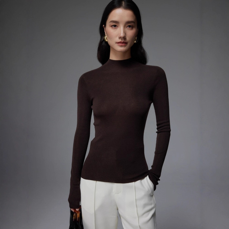 Machine Washable, Skin-Friendly and Comfortable Merino Fine Wool 18-Gauge Seamless One-Piece Half Turtleneck Thin Wool Sweater