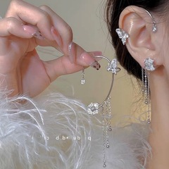超仙のダイヤモンドの蝶の花のフリンジの耳掛けの気質の個性の仙気のファッションの百合のデザイン感の小さい大衆の耳掛け