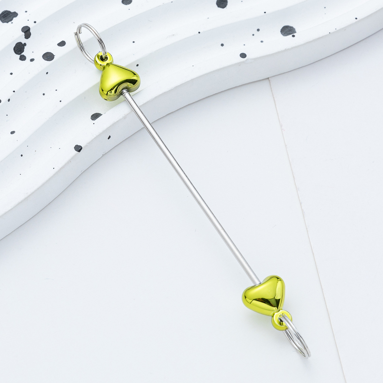 Creativo colgante de accesorios de llavero de amor con cuentas de bricolaje nuevo poste de plástico con cuentas accesorios de llavero con cuentas
