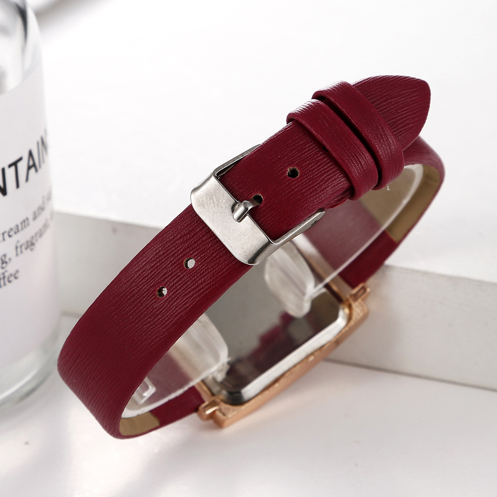 Nuovo orologio da donna al quarzo in stile campus fresco e alla moda con quadrante piccolo digitale minimalista alla moda_voghion.com