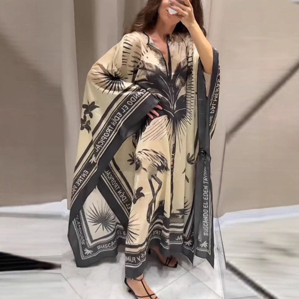 Cross-Border European and American 2025 New Autum Retro Printed V Neck Loose Large Size Holiday Style Dress for Women Nq6019