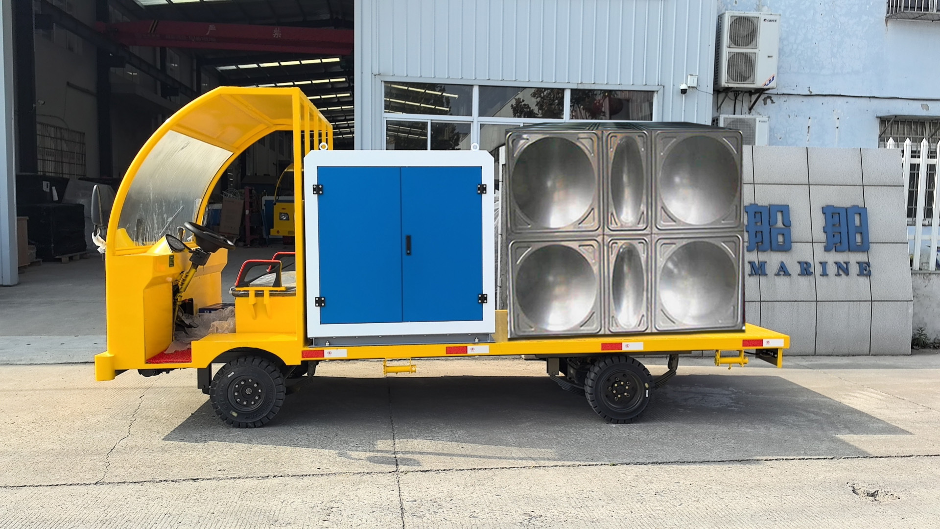 8aaec996f73a5a34b135802d56f1a9