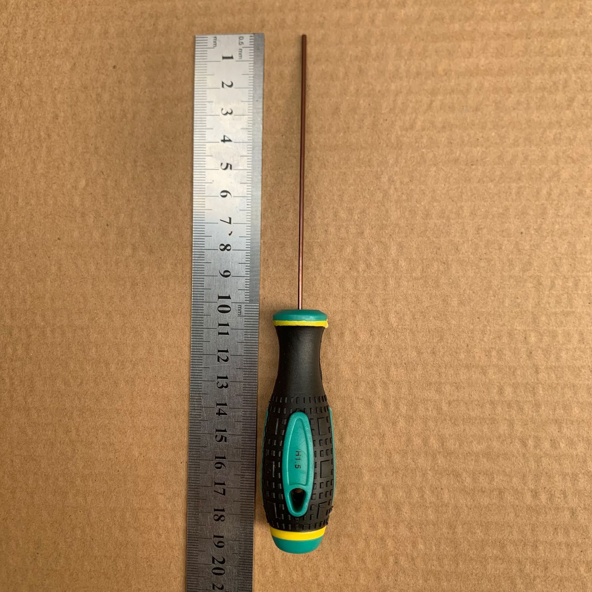 Fabricante de FUENTE S2 destornillador de forma especial Destornillador hexagonal destornillador de ciruela triángulo en forma de U en forma de Y