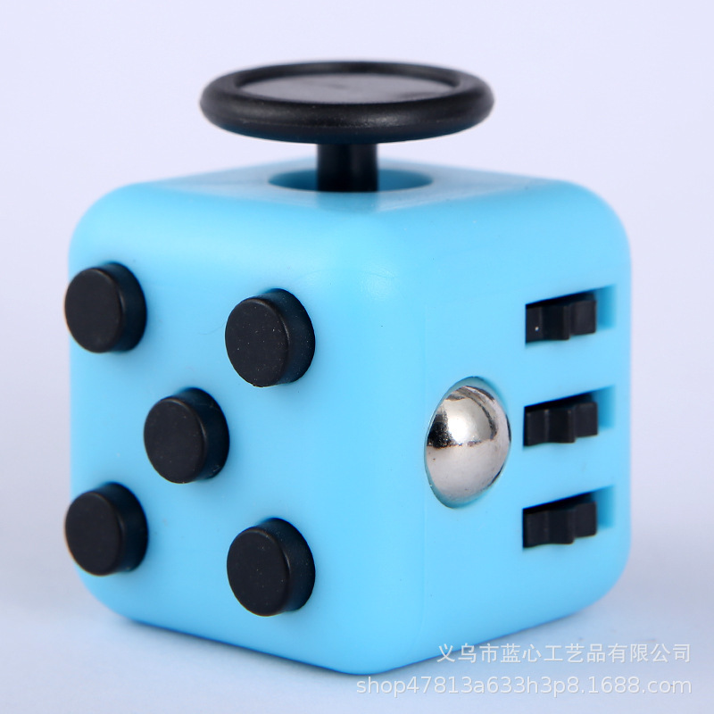 Fidgetcube減圧ルービックキューブ減圧神器は焦慮に抵抗してイライラします。|undefined