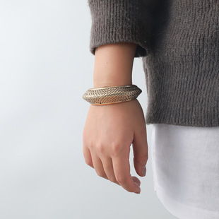 ZA�W���׺μy·�F����Ƥ��ɫ�������CŮʿ�ٴ�Ů������羳؛Դ