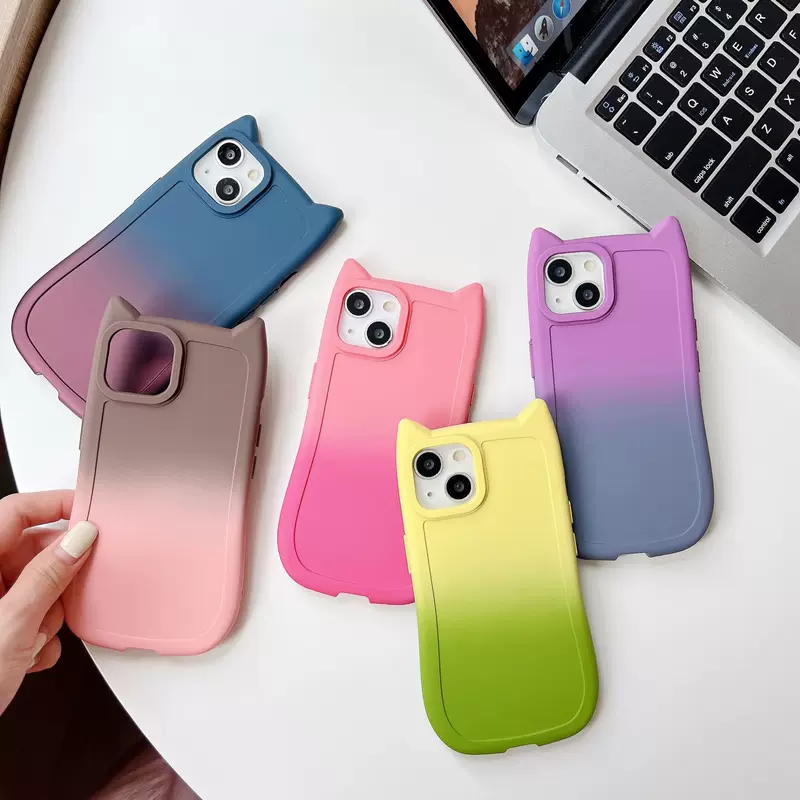 Защитный силиконовый чехол двухцветного градиента для iPhone 15 Pro / Pro Max - ударопрочный, защита при падении