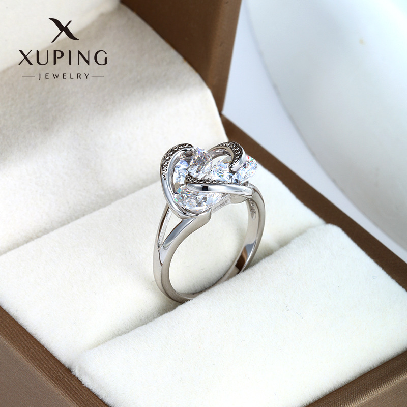 Xuping joyería anillo femenino japonés y coreano moda personalidad giratoria Pequeño anillo fresco imitación joya elegante regalo